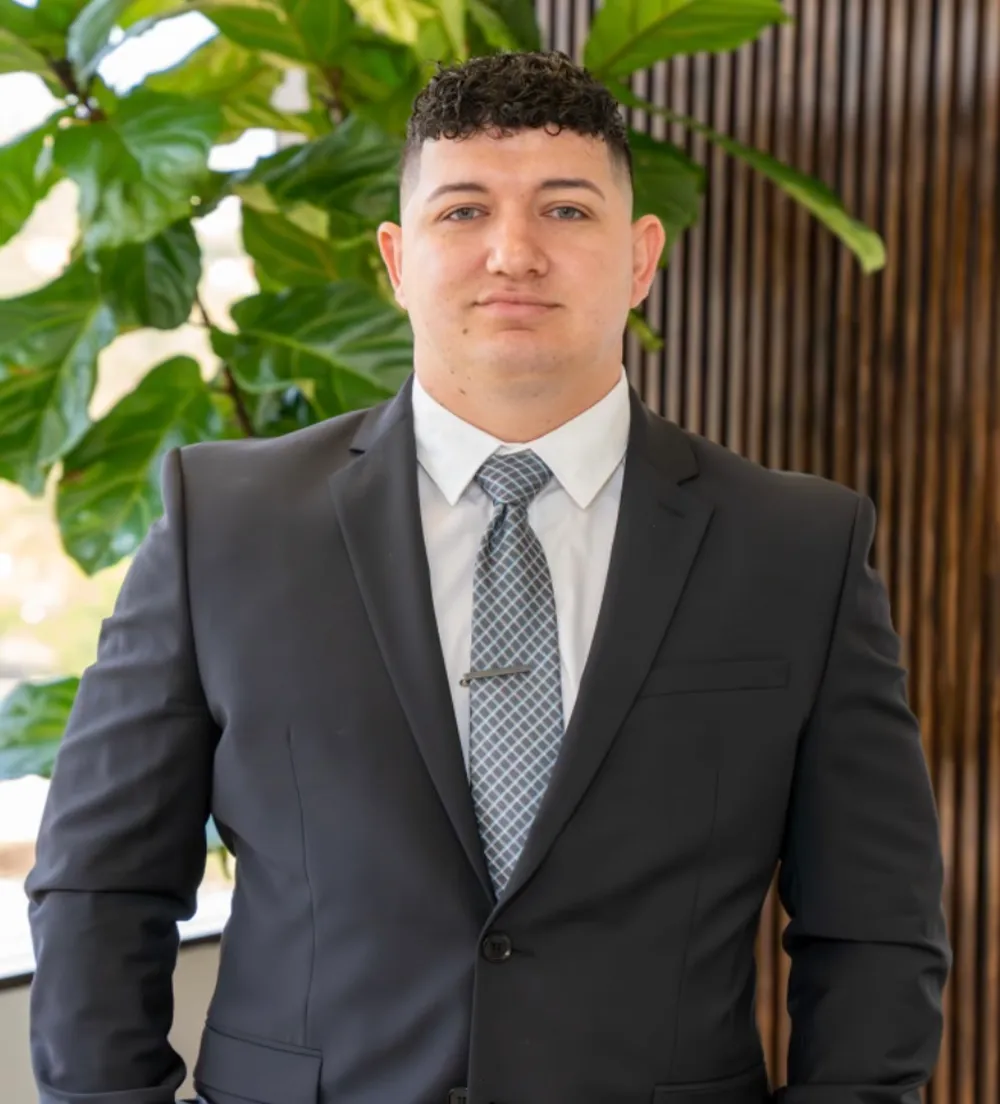Downey California Real Estate Agent Abraham Villela Headshot